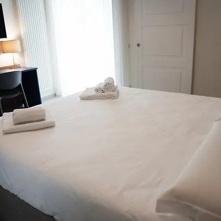 Annunziatella Suite&rooms Bed & Breakfast 4*