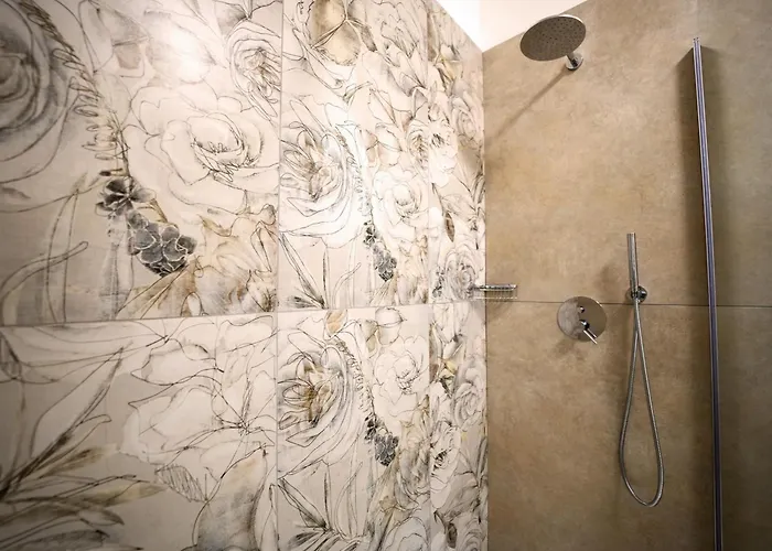 Annunziatella & 4* Matera